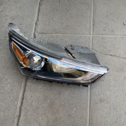 2017-2019 Hyundai Ioniq Right Side Headlight