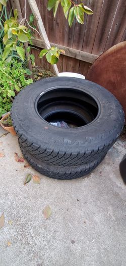 Bridgestone Dueler A/T 245/75/r17 Used Offroad Tires