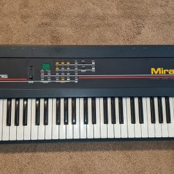 Ensoniq Mirage-DSK Sampler Synth
