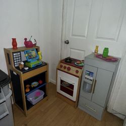 Kitchen Play  Refrigerator Tall 32" Long 14" Wide 12" Asking $80 For Everything Plus Accessories 