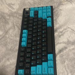Qk75n Keyboard(Pokemon Trades!)