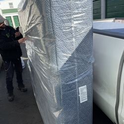 Best Of The Best California King SYMBOL “Englander” Luxury Model Mattress-or- Cal King Platform Adjustable Power base Wireless New Setup