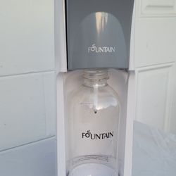 SODASTREAM FOUNTAIN  SODA MAKER  ONLY NEED REFILL THE  CO2 CYLINDER 