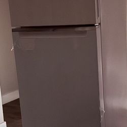 Whirlpool  Brand New 