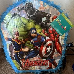 Avengers Piñata 