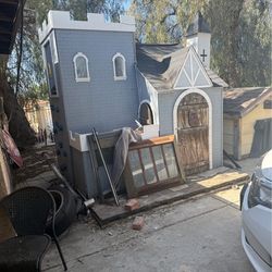 Kids castle play house