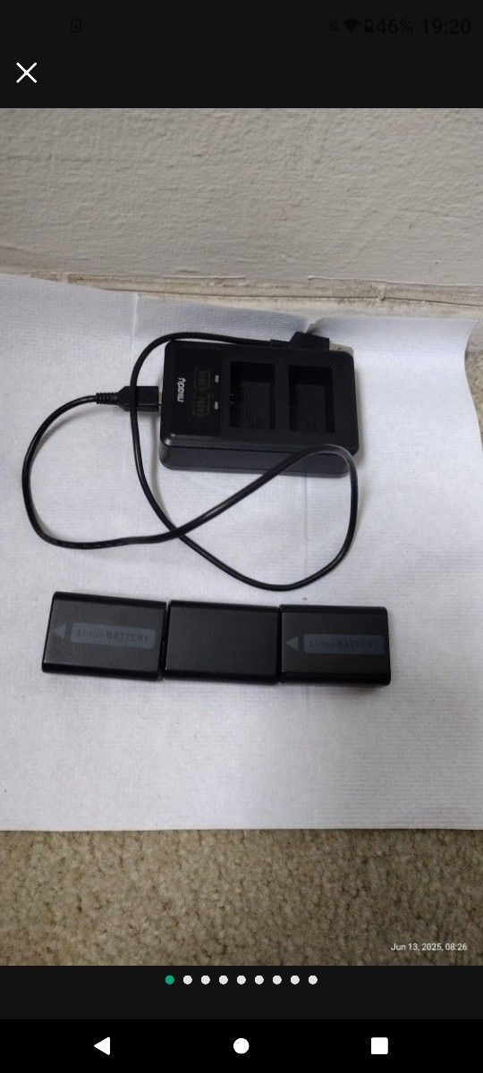 Sony NP-FW50 battery 3 batteries and one dual Charger