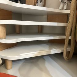 2 Corner Desk Rises