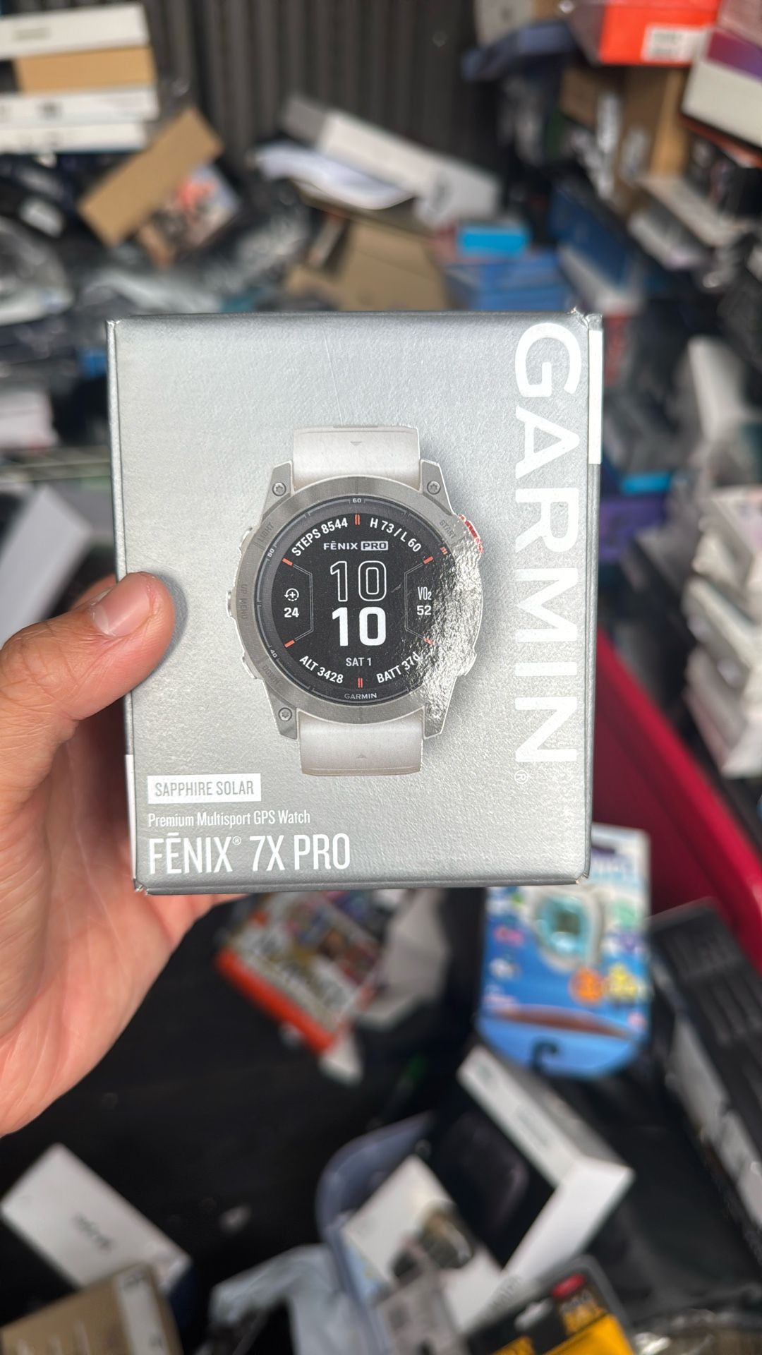 Garmin fēnix 7 Pro Sapphire Solar, Multisport GPS Smartwatch, Built-in Flashlight, Solar Charging Capability