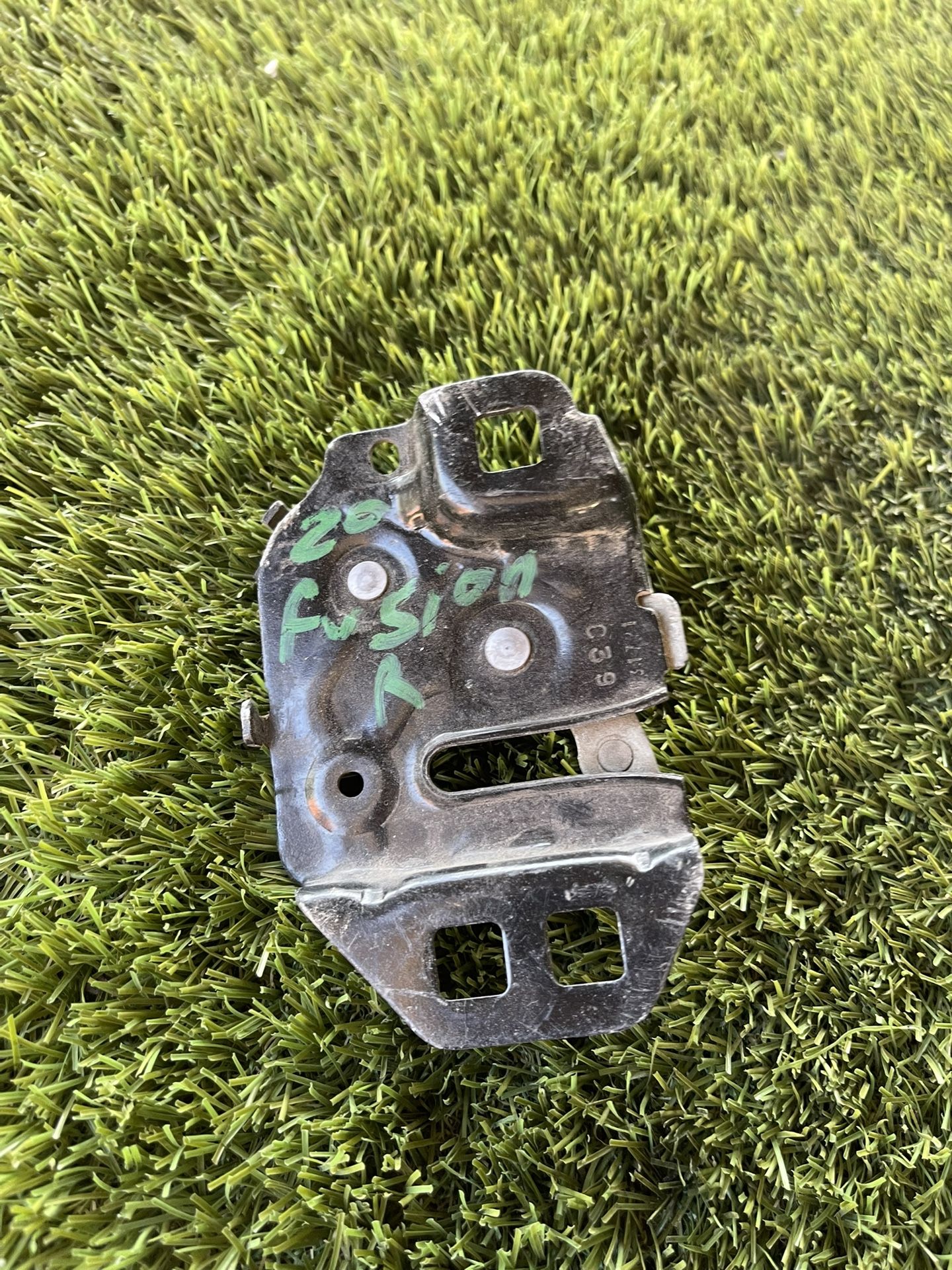 2020 Ford Fusion Hood latch