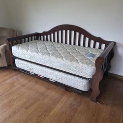 Day Bed with Trundle Twin Size