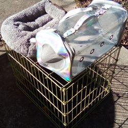 Green Dog Cage +Carrier+Rug 30.00