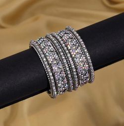 Gorgeous Fashion Bangle Set With Rhinestones 