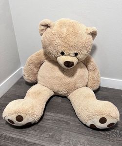 Gaint Teddy Bear
