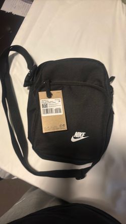 Nike crossbody