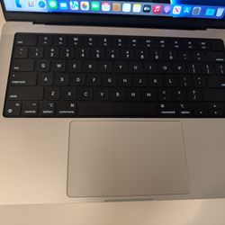 Apple MacBook Pro 14, M1 Max, 64GB RAM, 1TB disk