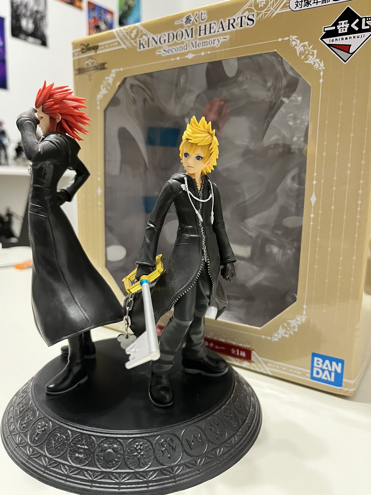 Kingdom Hearts Ichiban kuji Second Memory Roxas & Axel Statue for