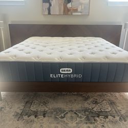 King Near Elite Hybrid Mattress -LIKE NEW