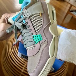Air Jordan 4 Retro Union Taupe Haze