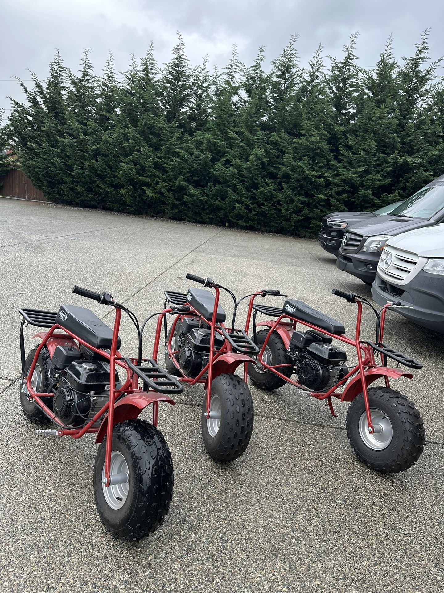 Coleman CT200U Mini Bikes