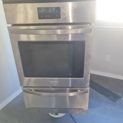 Fridgidaire 24 Inch Gas Wall Oven