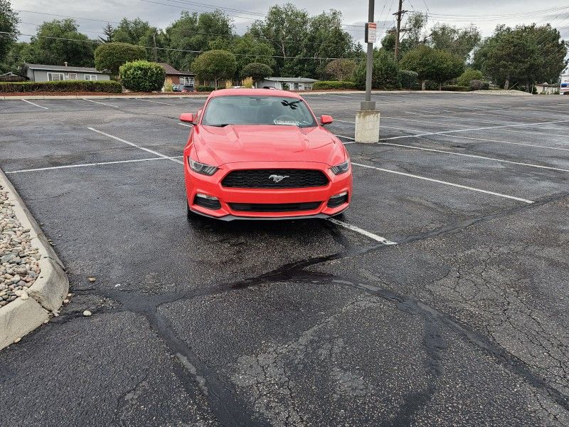 2017 Ford Mustang