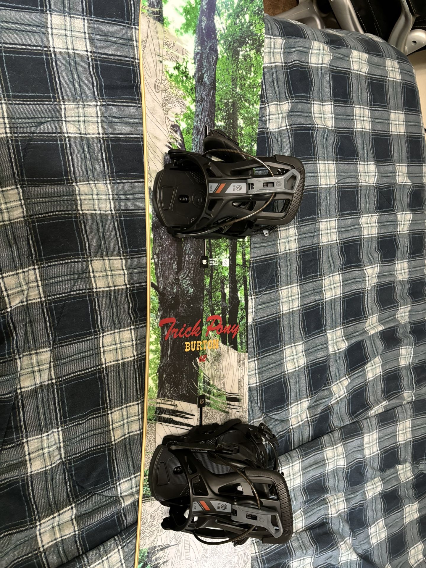 Burton Trick Pony Snowboard 162 With Flow Bindings