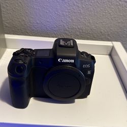 Canon EOS R