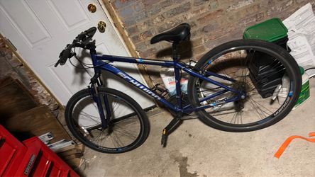 Schwinn racing bike
