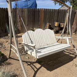 Outdoor swing