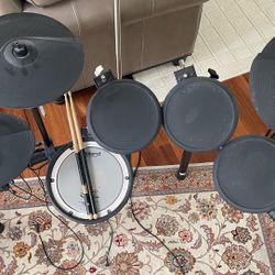 Roland TD-11 Electronic Drumset 