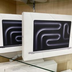 Macbook Pro 14” Back To School Special! As Low As $20 Down