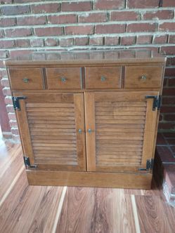 Ethan Allen Maple Wood Cabinet