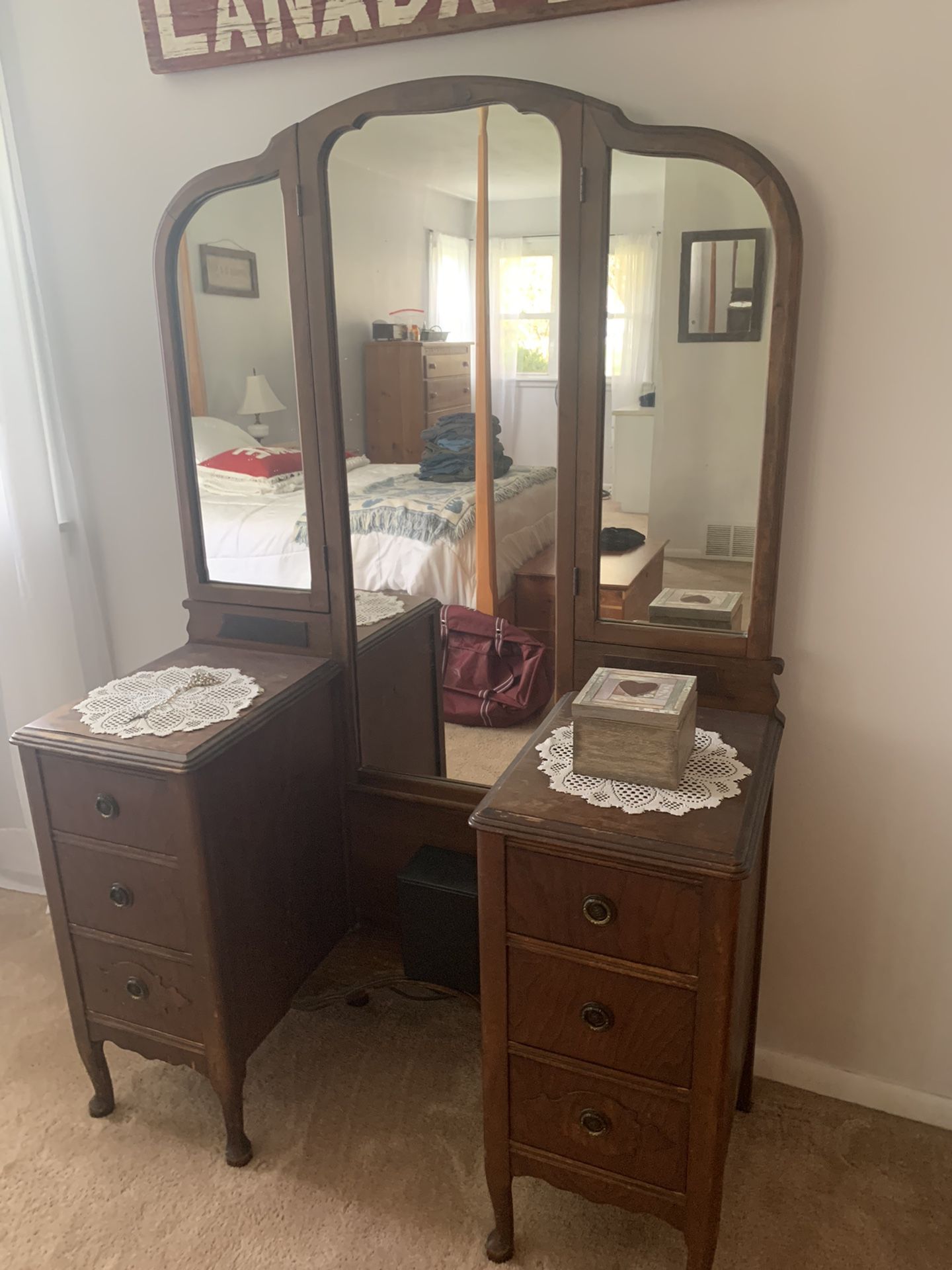 Bedroom set with dressers and vanity