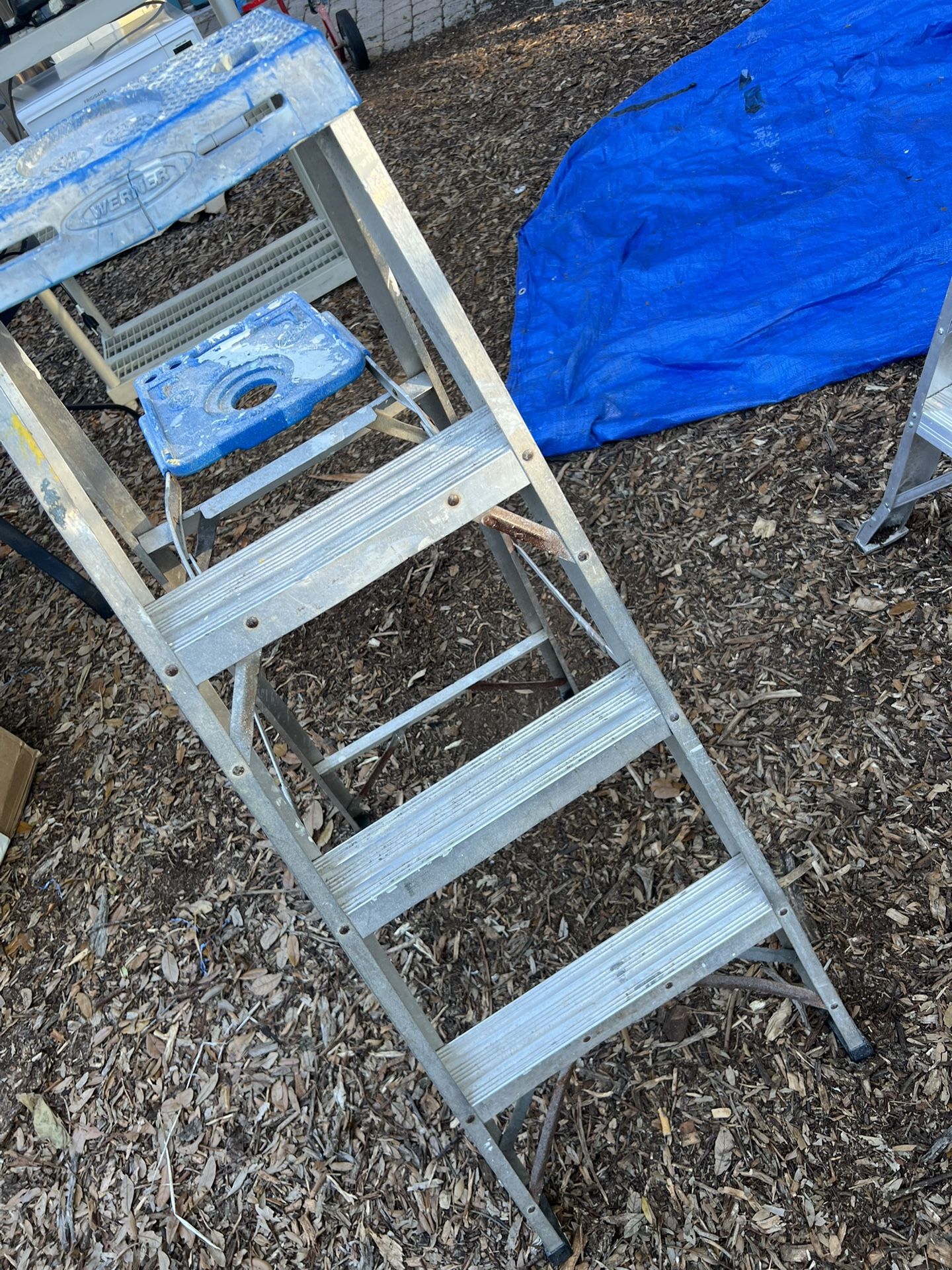 4 foot ladder
