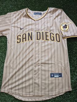 Padres Jersey Machado Away for Sale in San Diego, CA - OfferUp