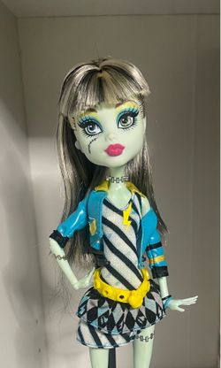 Monster High Picture Day Frankie