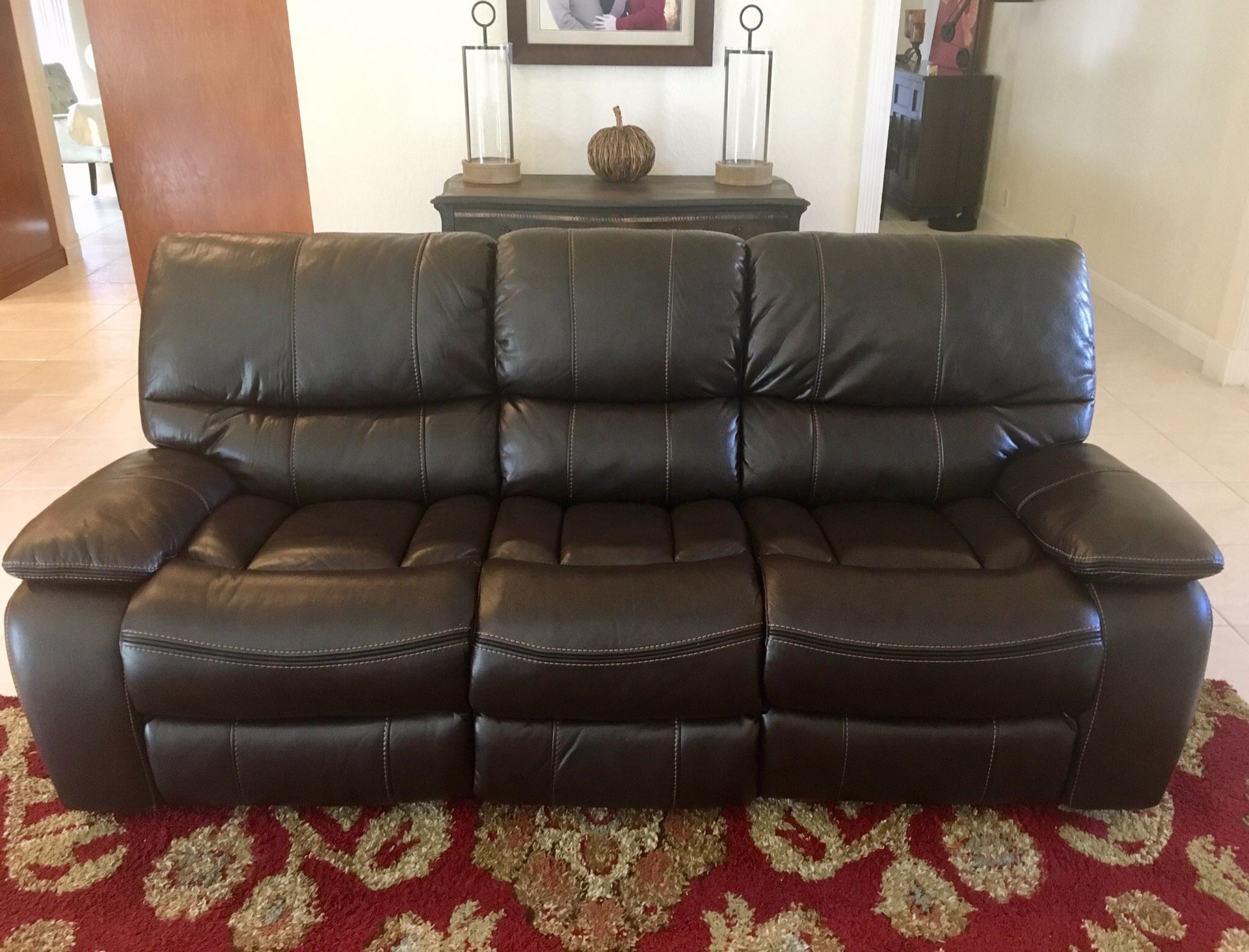 Manual Leather Recliner Couch/Sofa