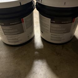 Glue Vinyl Floor  O Carpet 