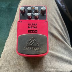 Behringer Ultra Metal UM300 guitar pedal