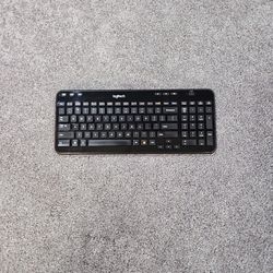 Logitech K360 Wireless Keyboard with Unifying Receiver 