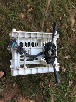 1993 Toyota pickup 2wd used signal and wipers control