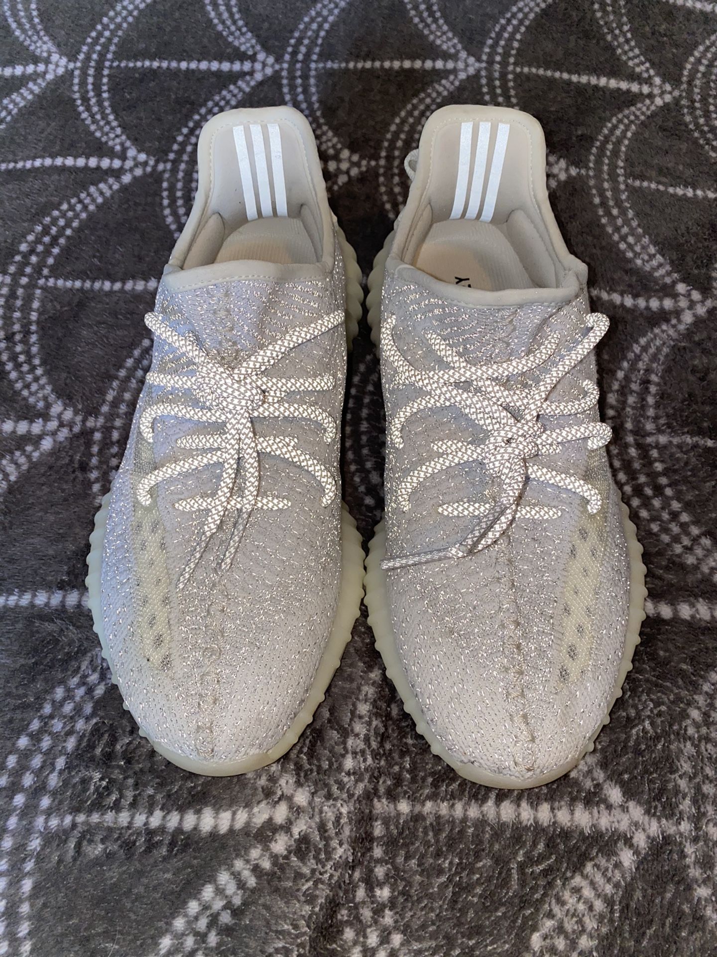 Yeezy boost 350 v2 static reflective