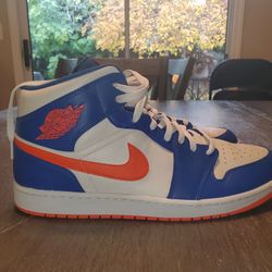 Jordan 1 Mid "Knicks" (Size 14)