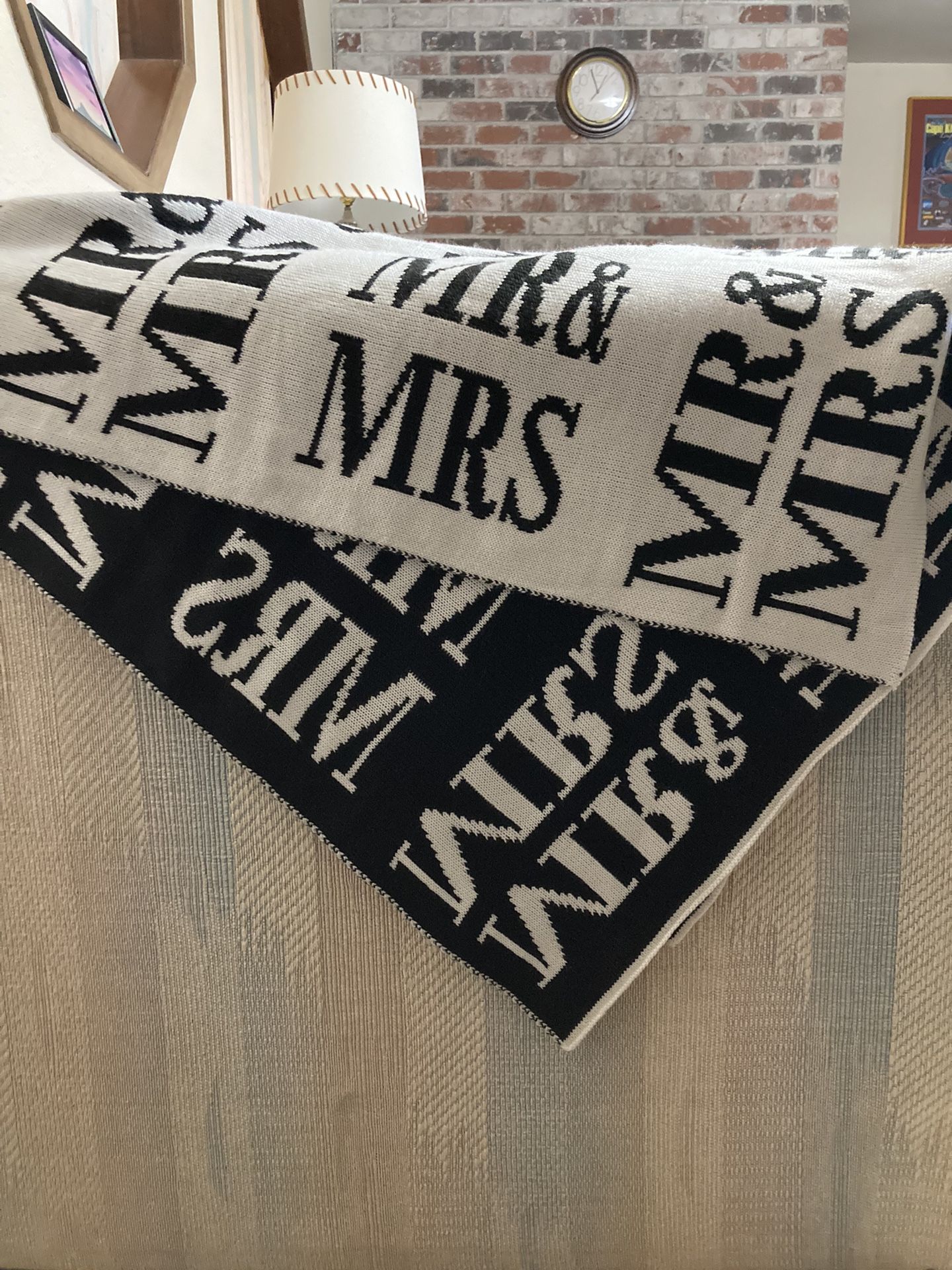 MR & MRS BRIDE AND GROOM WEDDING BLANKET
