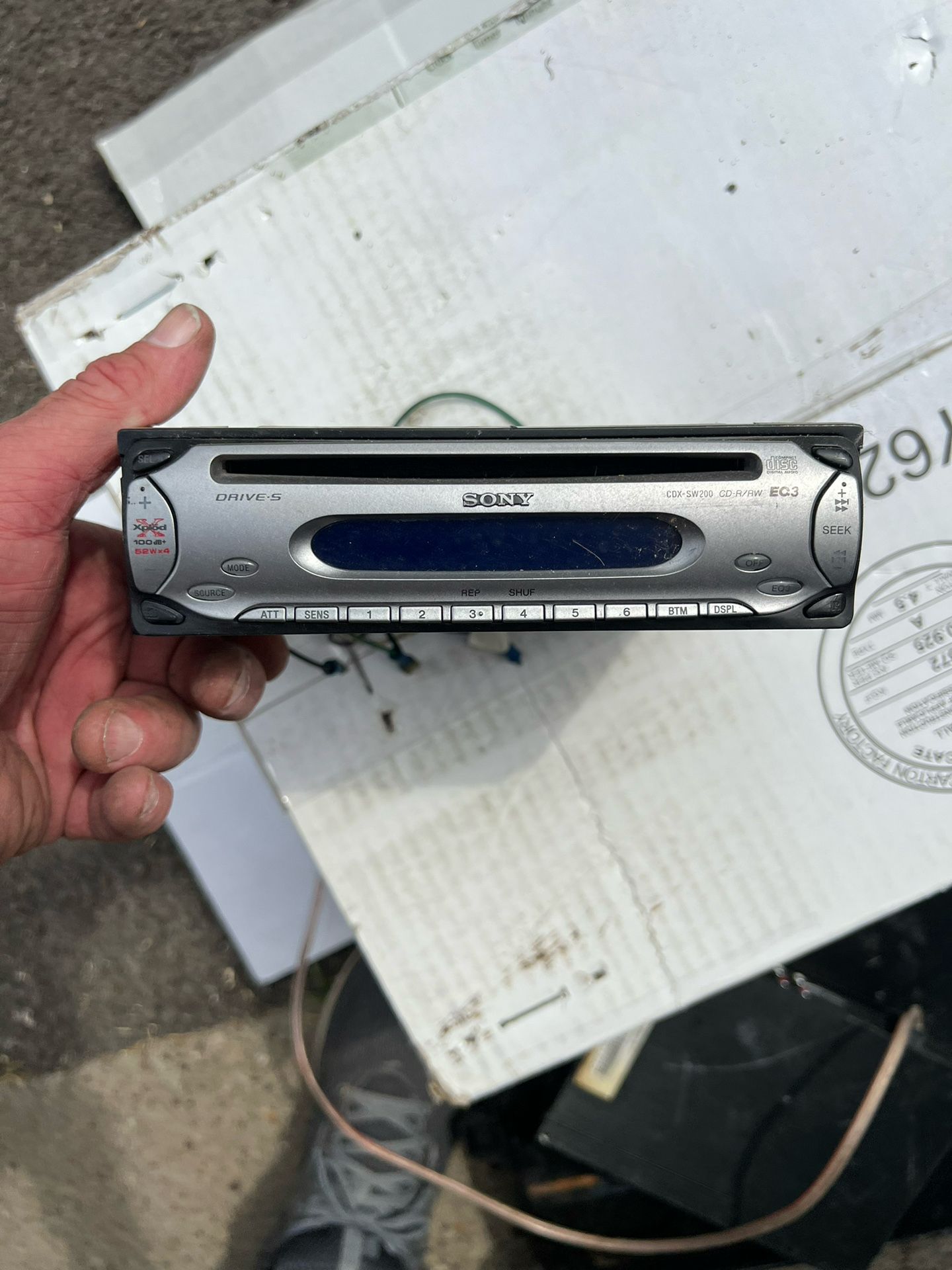 Sony CDX-S2200 CD Player/MP3 In Dash Receiver