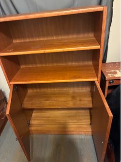 BOOK SHELVES / Cabinets