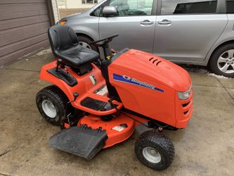 Simplicity regent riding mower 18hp 38 deck run good for Sale in