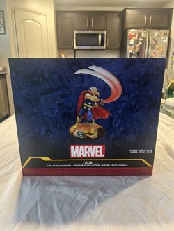 Disney Marvel Avenger Thor Figurine Statue In Box Untouched