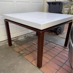 Nice Heavy Duty Table